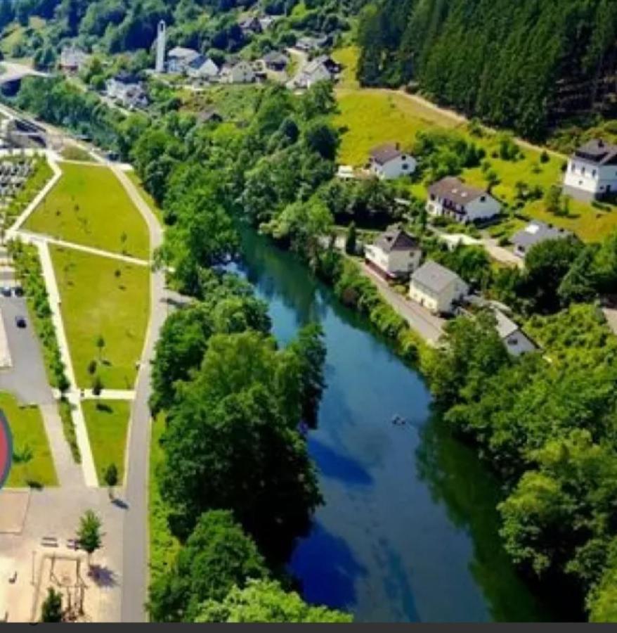 Lenne-Blick Ferienwohnung Finnentrop Kültér fotó